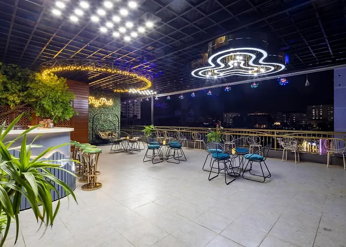 Khách sạn Diamond Luxury Hạ Long