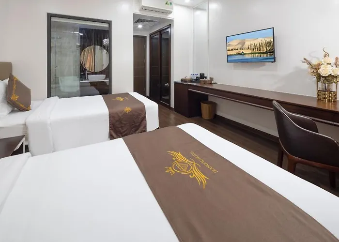 Khách sạn Diamond Luxury